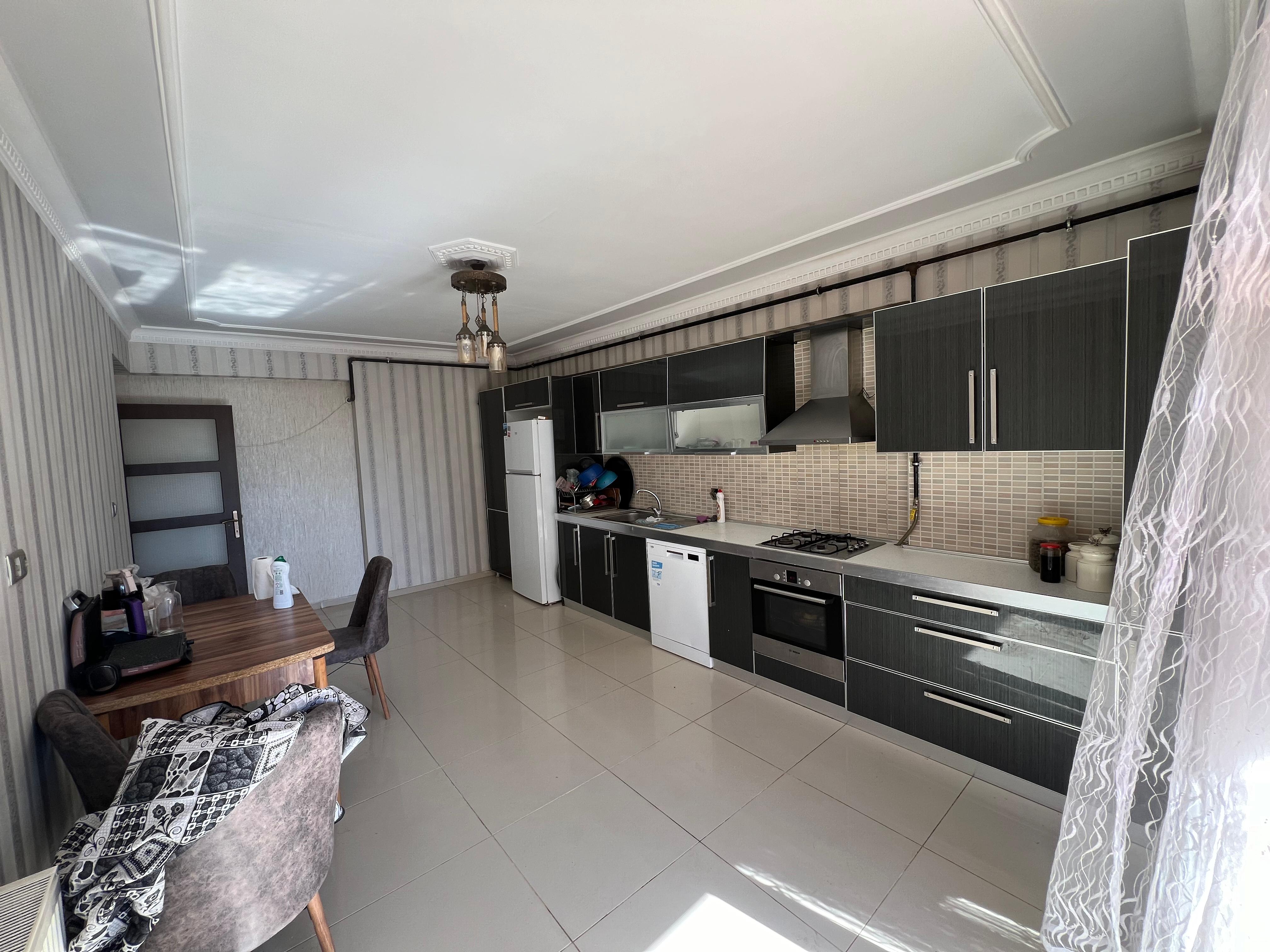 FOUR LAND GAYRİMENKUL'DEN 75 DE 4+1 SATILIK DAİRE